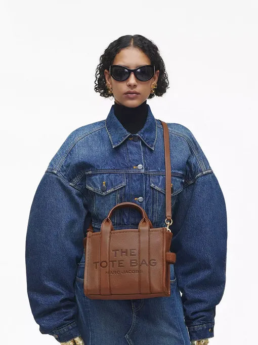 [AT DELHI] MARC JACOBS The Leather Small Tote Bag - Argan Oil image 2