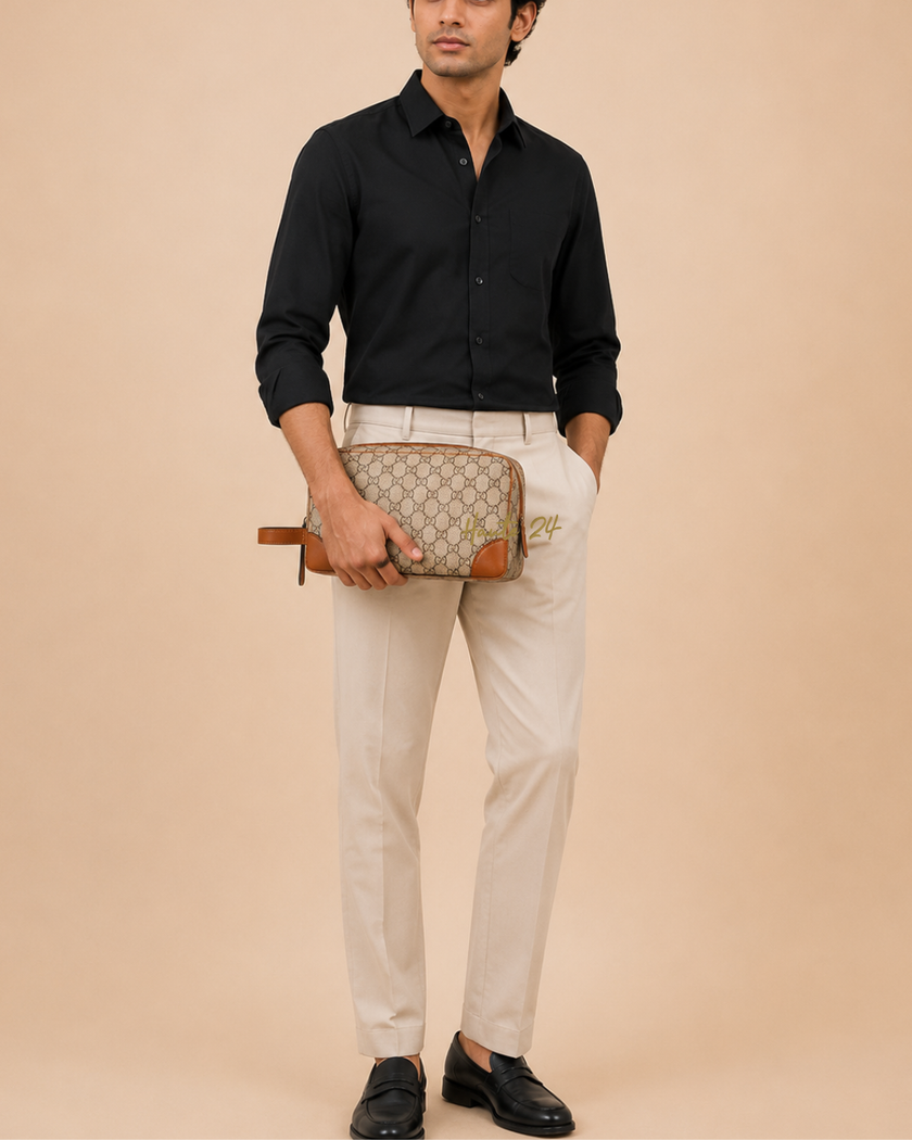 GUCCI GG EMBLEM FAED Bag