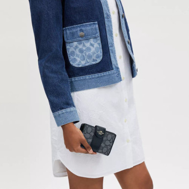 COACH Medium Corner Zip Wallet In Signature Jacquard image 1