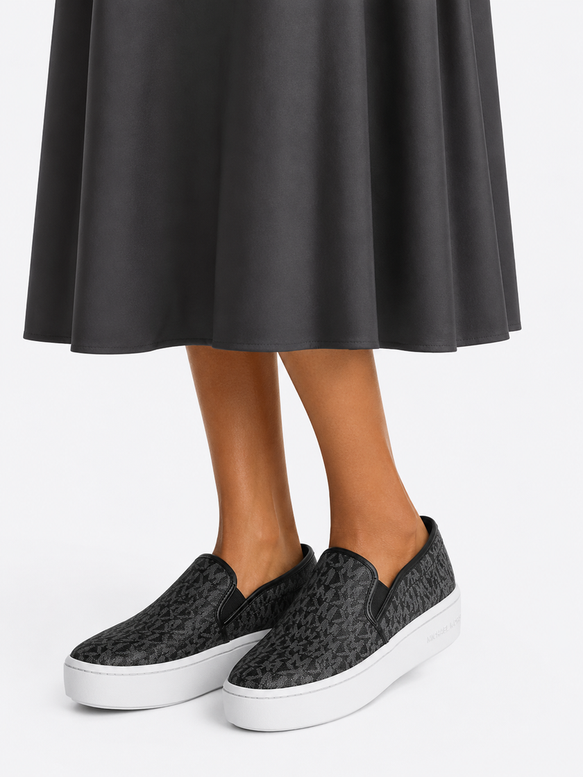 MICHAEL KORS Teddi Signature Logo Slip-On Sneaker