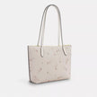COACH Fiona Zip Tote Bag With Star Print - Gold/Chalk Multi image 2