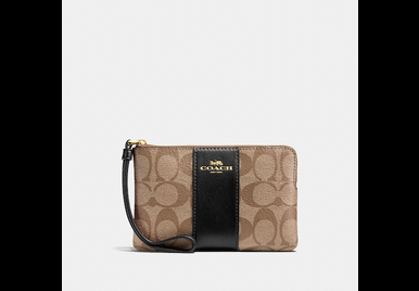 Corner Zip Wristlet In Signature Canvas image 0