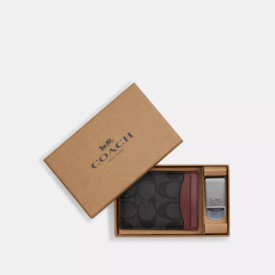 Coach Boxed 3 In 1 Card Case Gift Set In Colorblock Signature Canvas - (3-4 Weeks Ship) image 1