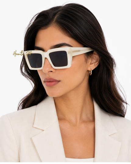 FERRAGAMO Grey Rectangular Ladies Sunglasses