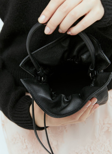 GUCCI Blondie Mini Bucket Bag Black image 3