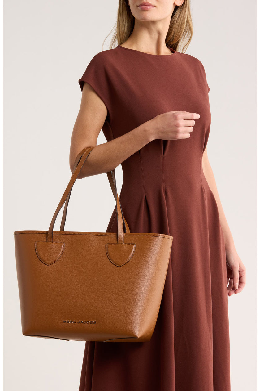 [At India] MARC JACOBS On Your Marc Tote - Whiskey