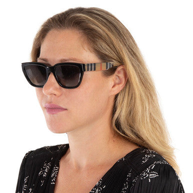 BURBERRY Mammoth Grey Shaded Polarized Square Ladies Sunglasses ( Arriving  In Delhi ) image 0