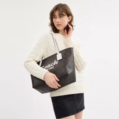 COACH City Tote Bag With Coach Graphic image 2