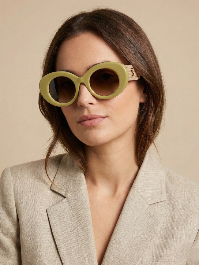 [AT DELHI] BURBERRY B 4370-U 3990/13 Thick Pistachio-Beige Sunglasses image 0