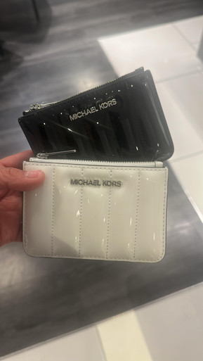 MICHAEL KORS Jet Set Small Patent Coin Purse image 5