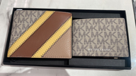 MICHAEL KORS Cooper Logo And Faux Leather Billfold Wallet For men - Beige image