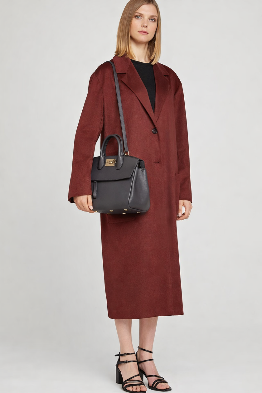 [AT DELHI]  SALVATORE FERRAGAMO Studio Bag image 0
