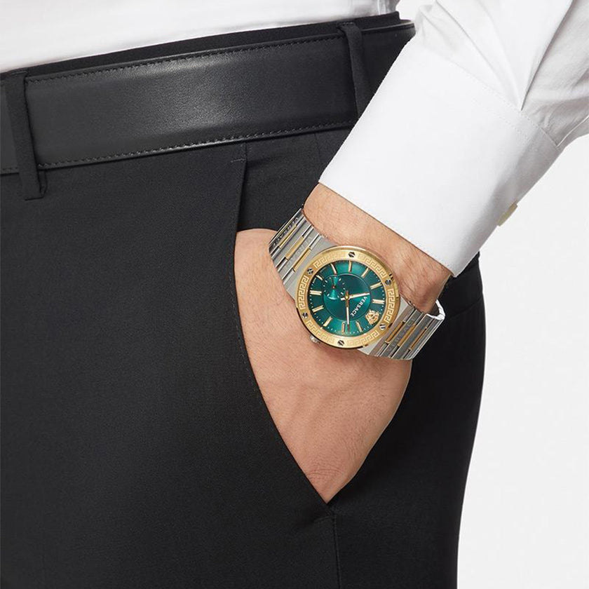 [AT DELHI] VERSACE Greca Men Quartz Green Dial Analog Stainless Steel Watch image 1
