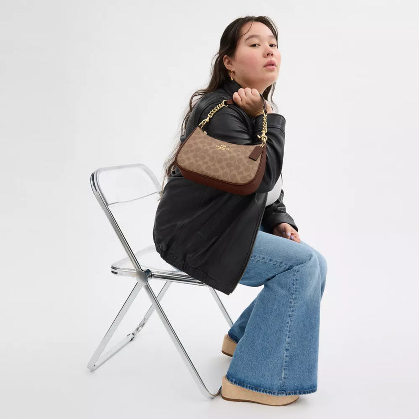 COACH Teri Shoulder Bag In Signature Canvas Gold/Tan/Brown image 4