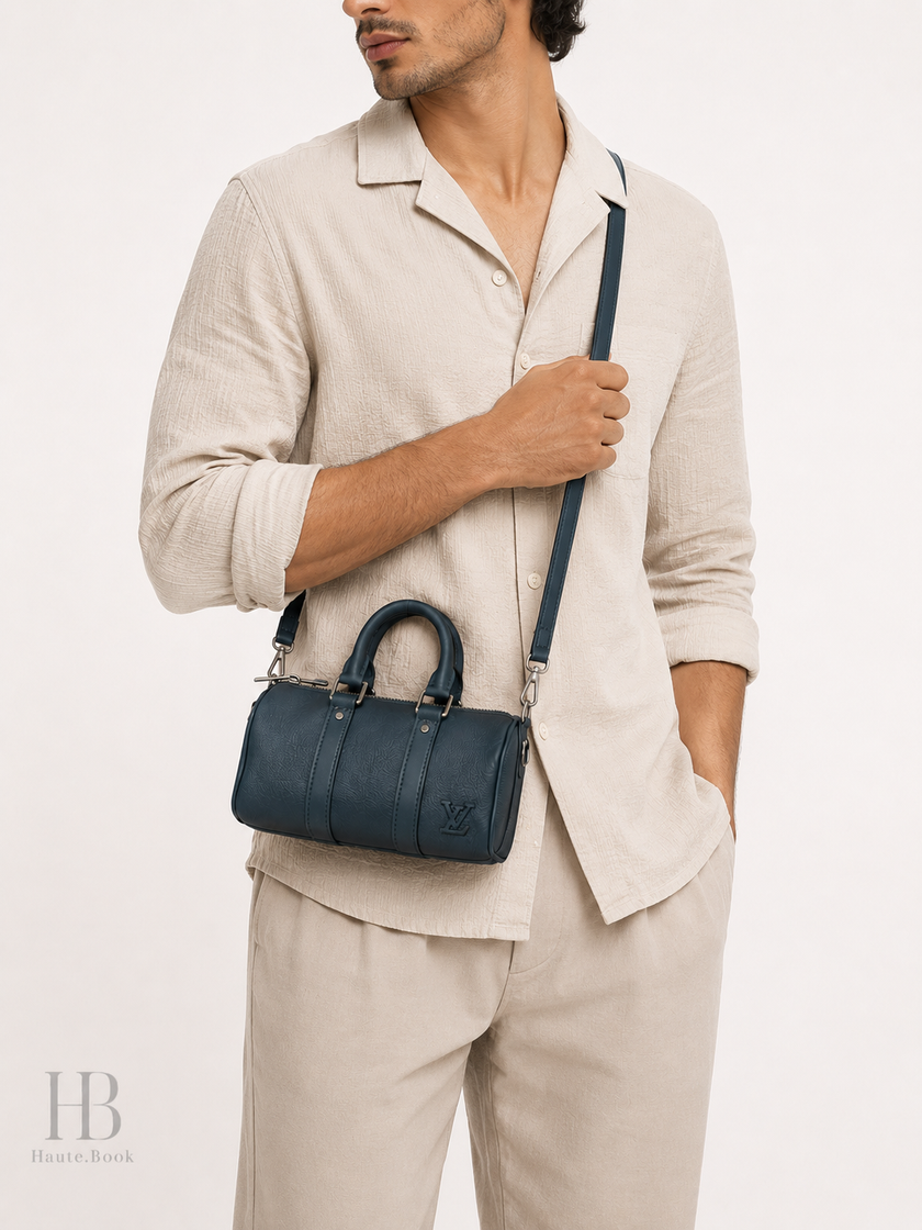 [RUNWAY/UN-USED]LOUIS VUITTON  Aerogram Keepall XS Blue