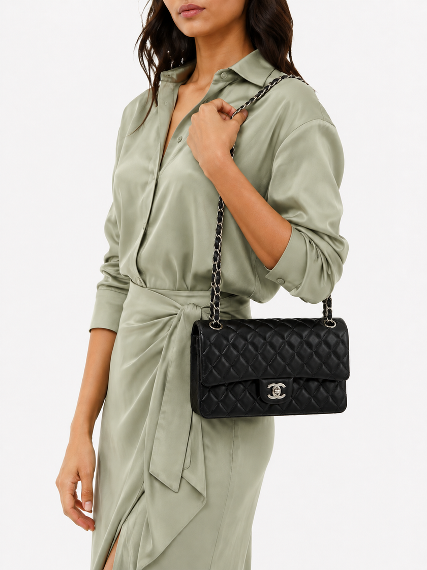 [Unused/Display Piece] CHANEL Classic 25 Lambskin Leather Shoulder Bag With Chain Strap
