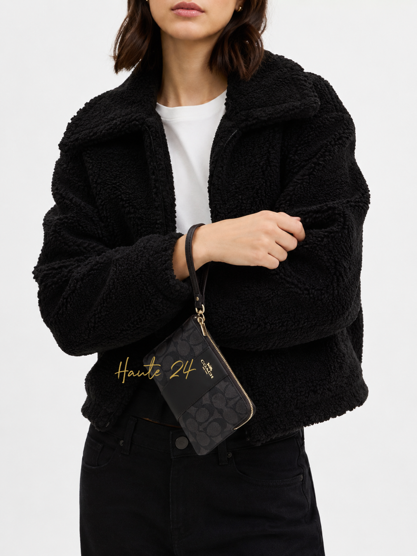 [Arriving at India] COACH Corner Zip Wristlet In Signature Canvas With Stripe - Charcoal/Black