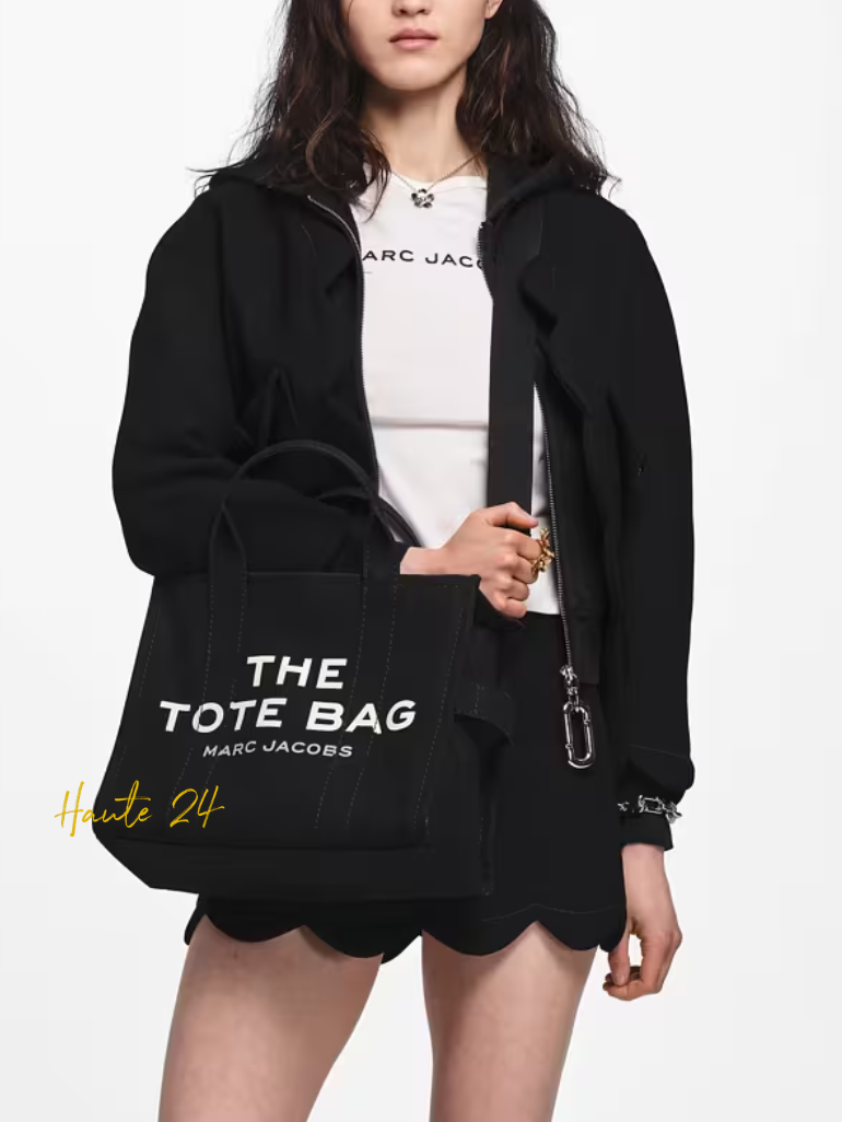 [At India] MARC JACOBS Medium The Canvas Tote Bag