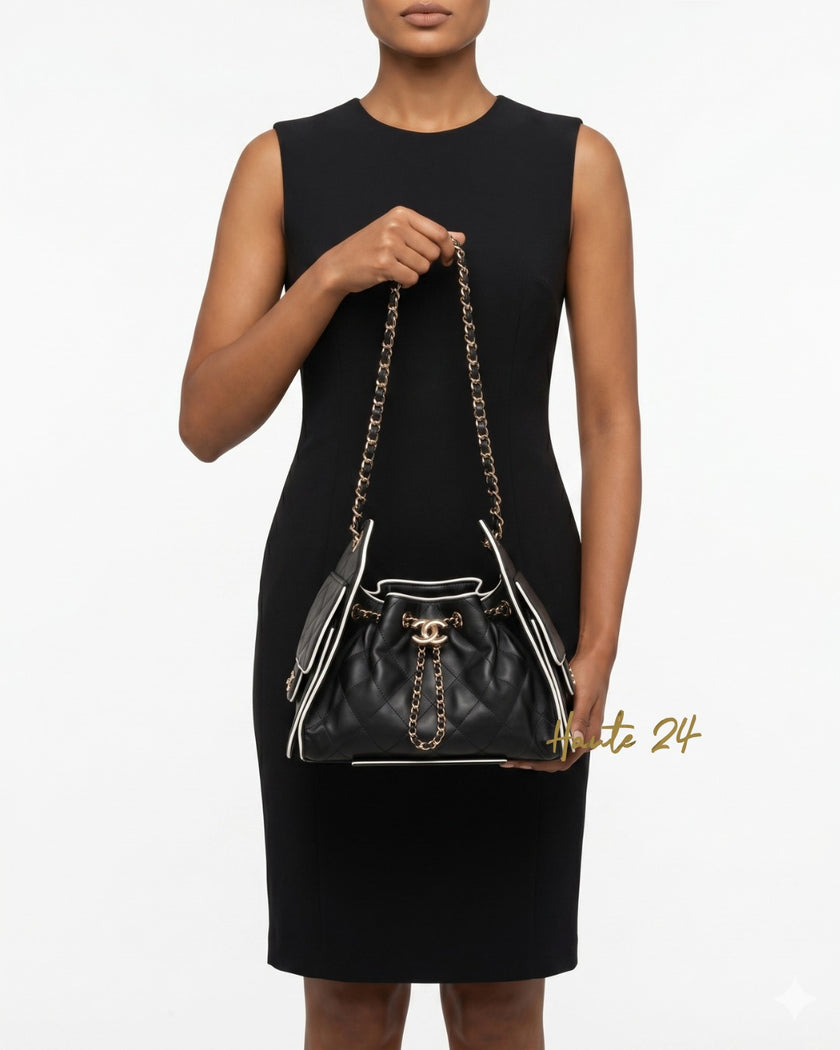 [Unused] CHANEL 25 Mini Bag Black/ White Calfskin Gold Hardware