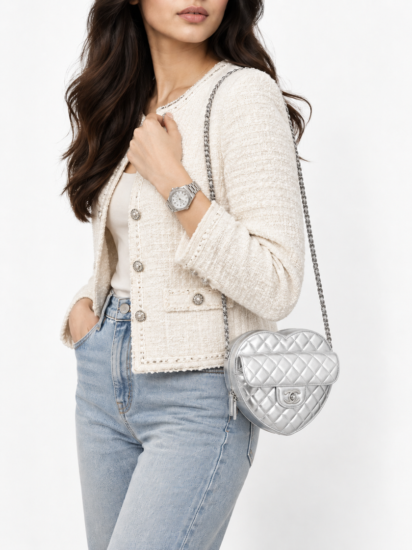 [Unused/Display] CHANEL Heart Shape Chain Shoulder Bag