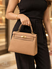 [Brand New] HERMÈS Kelly 25 Retourne Chai 0M Togo Gold Hardware