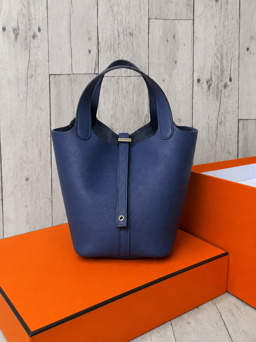 HERMES Picotin 18 Bleu Saphir