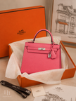 HERMES Kelly 25 light pink
