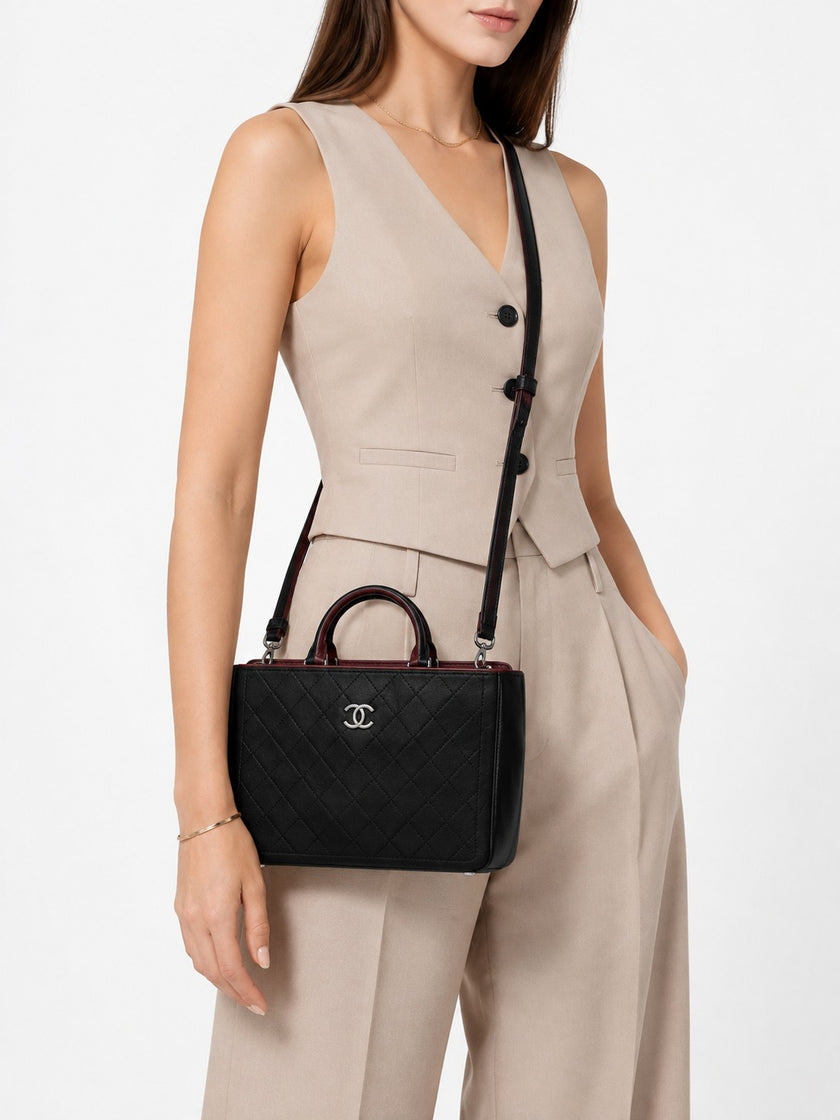 CHANEL Medium So Light Tote