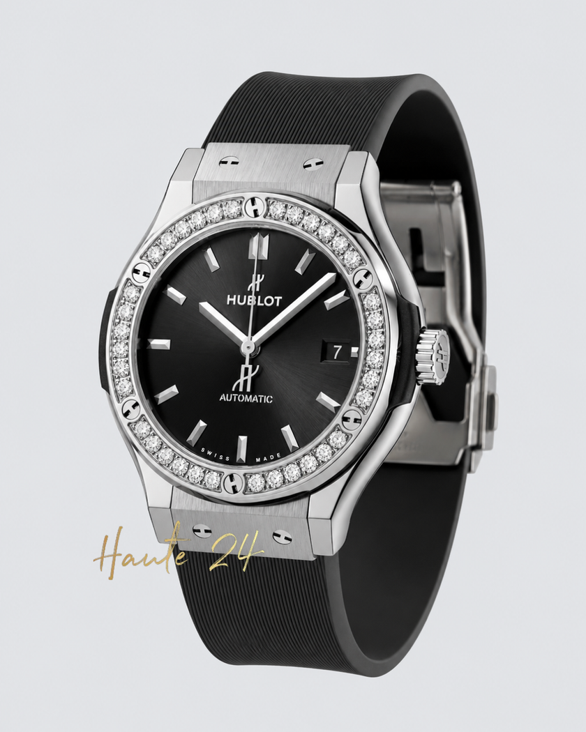 [2025 Brand New] HUBLOT Classic fusion Titanium Diamonds 565.NX.1470.RX.1204 38mm