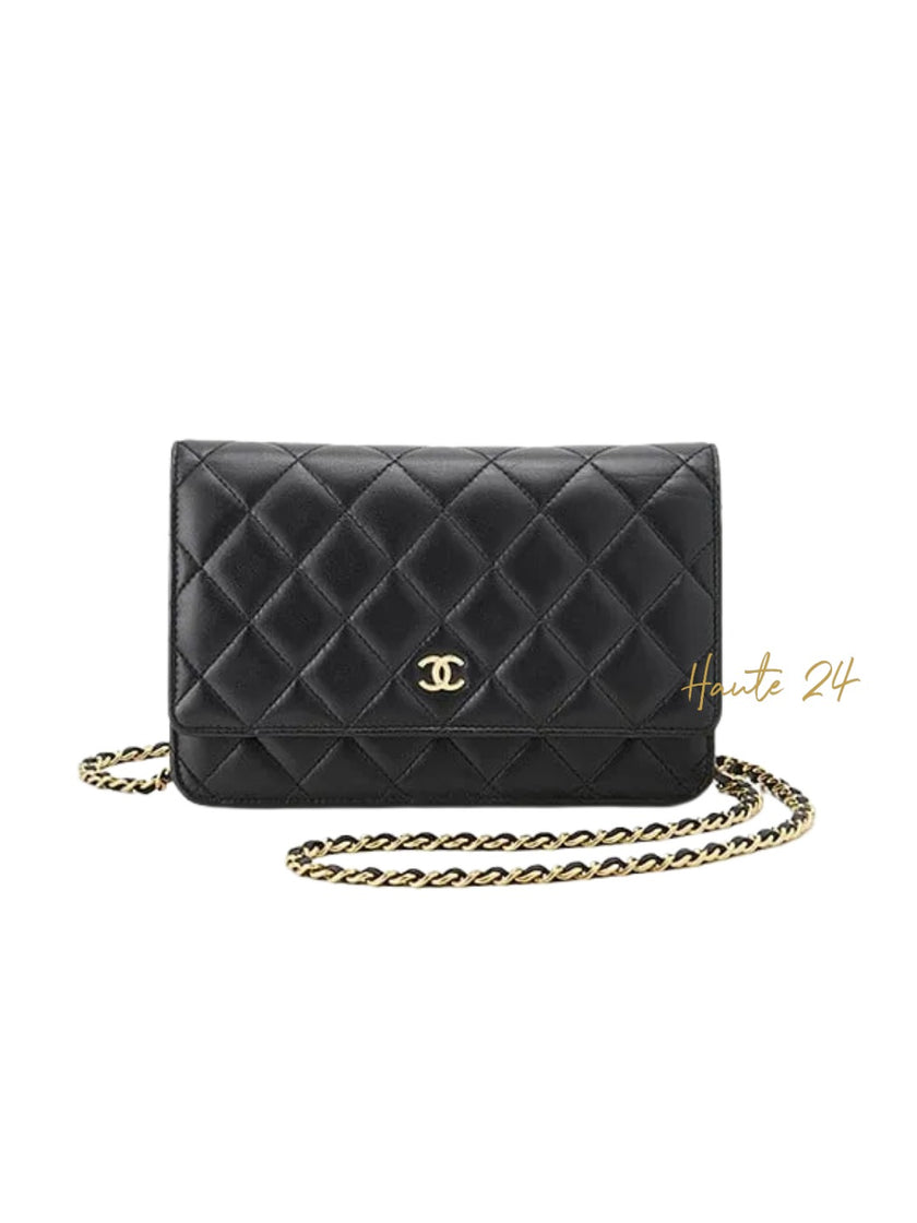 CHANEL Chain Wallet