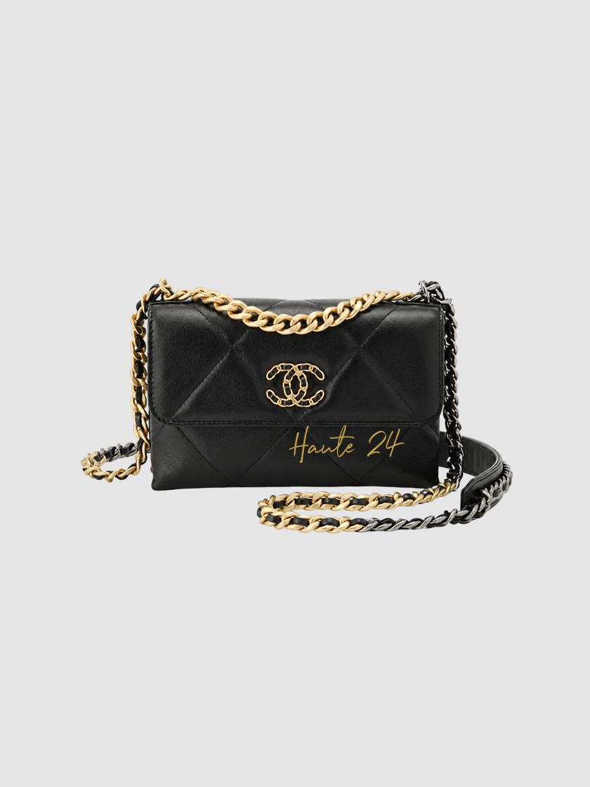 CHANEL 19 Chain Wallet image 1