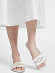 GUESS Lyndon Logo Slides - White image 1