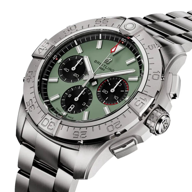BREITLING Avenger B01 Chronograph 44 Green Dial Men'S Watch Ab0147101L1A1 2