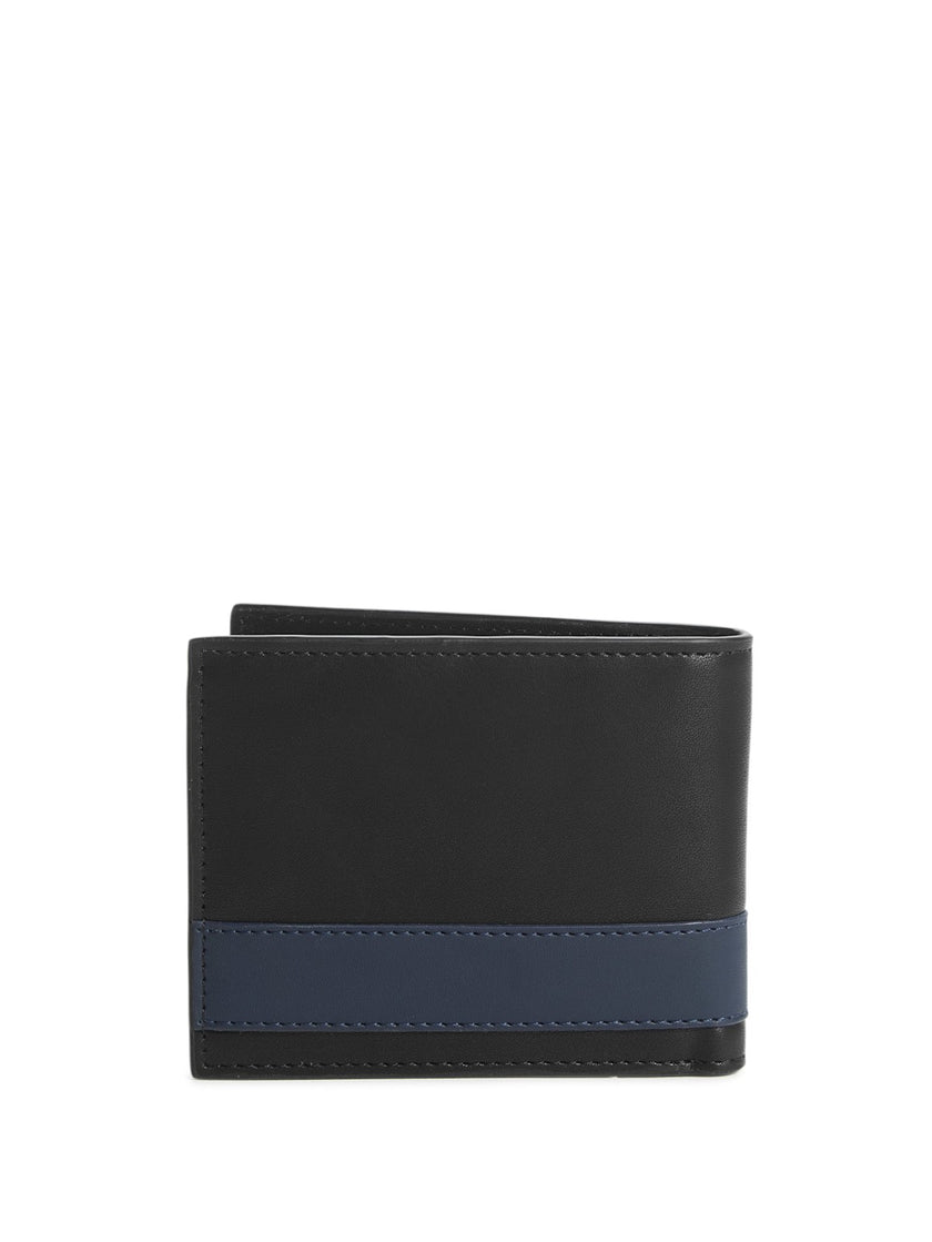 Guess Faux-Leather Gift Set - Black image 2