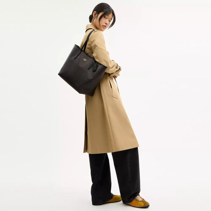 COACH City Tote Bag In Signature Canvas