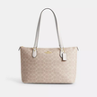 COACH Gallery Tote Bag In Signature Canvas - Gold/Sand/Chalk image 3