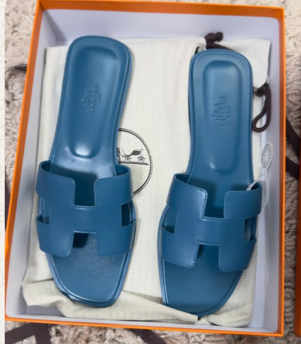 HERMÈS Oran sandal