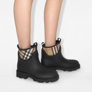 BURBERRY Rubber Marsh Stamp Low Boots​ image 3