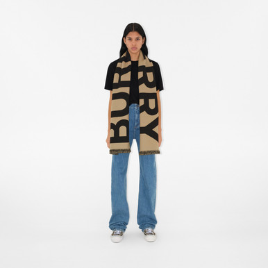 BURBERRY  Logo Wool Scarf image 0