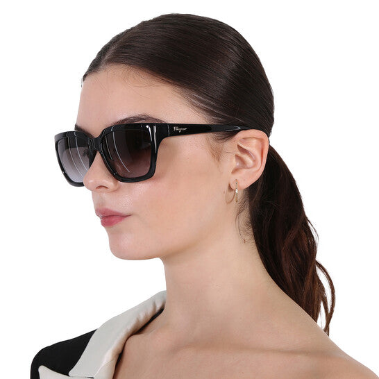 SALVATORE FERRAGAMO Salvatore Grey Rectangular Ladies Sunglasses image 0