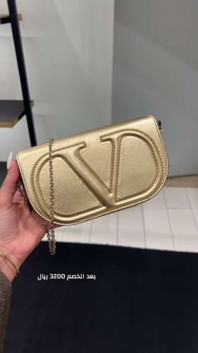 [At Delhi] VALENTINO Hand Bags image 0