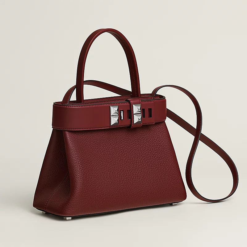 [Brand New] HERMES Medor Clous Bag - Rouge H