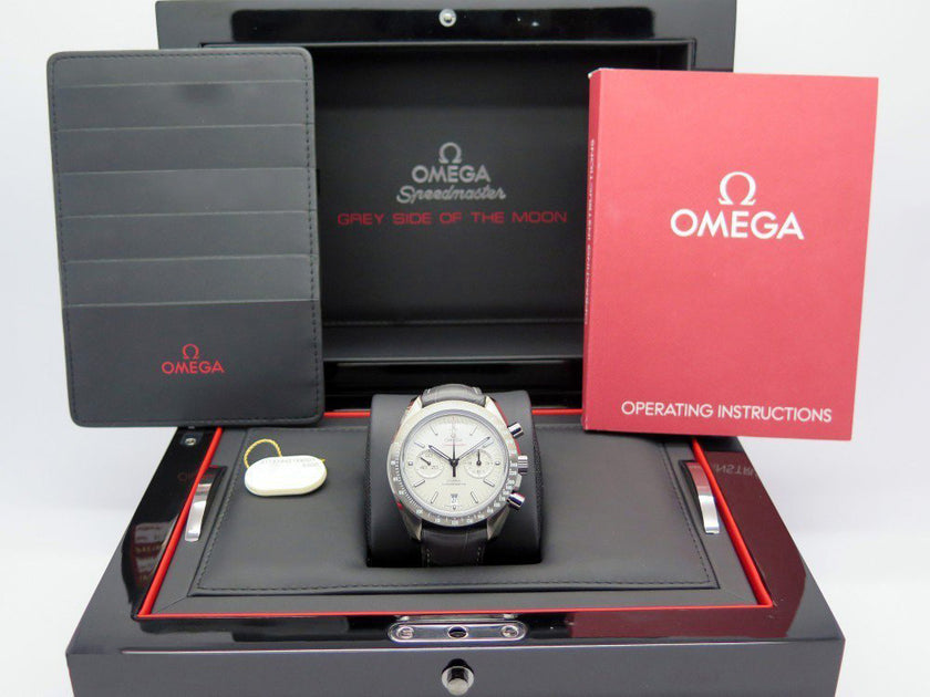 OMEGA Speedmaster Moonwatch 311.93.44.51.99.001 4